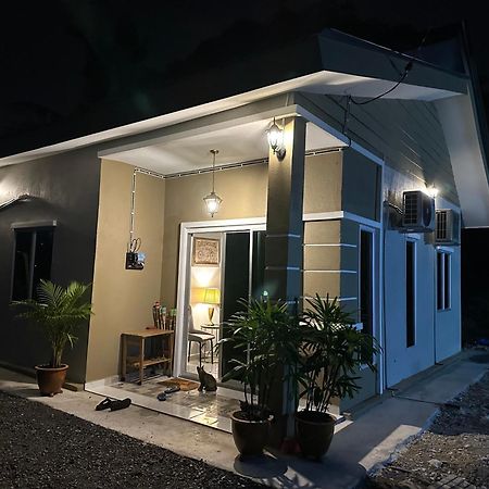 Banting Sg Lang Homestay 2 Bedrooms Exterior photo